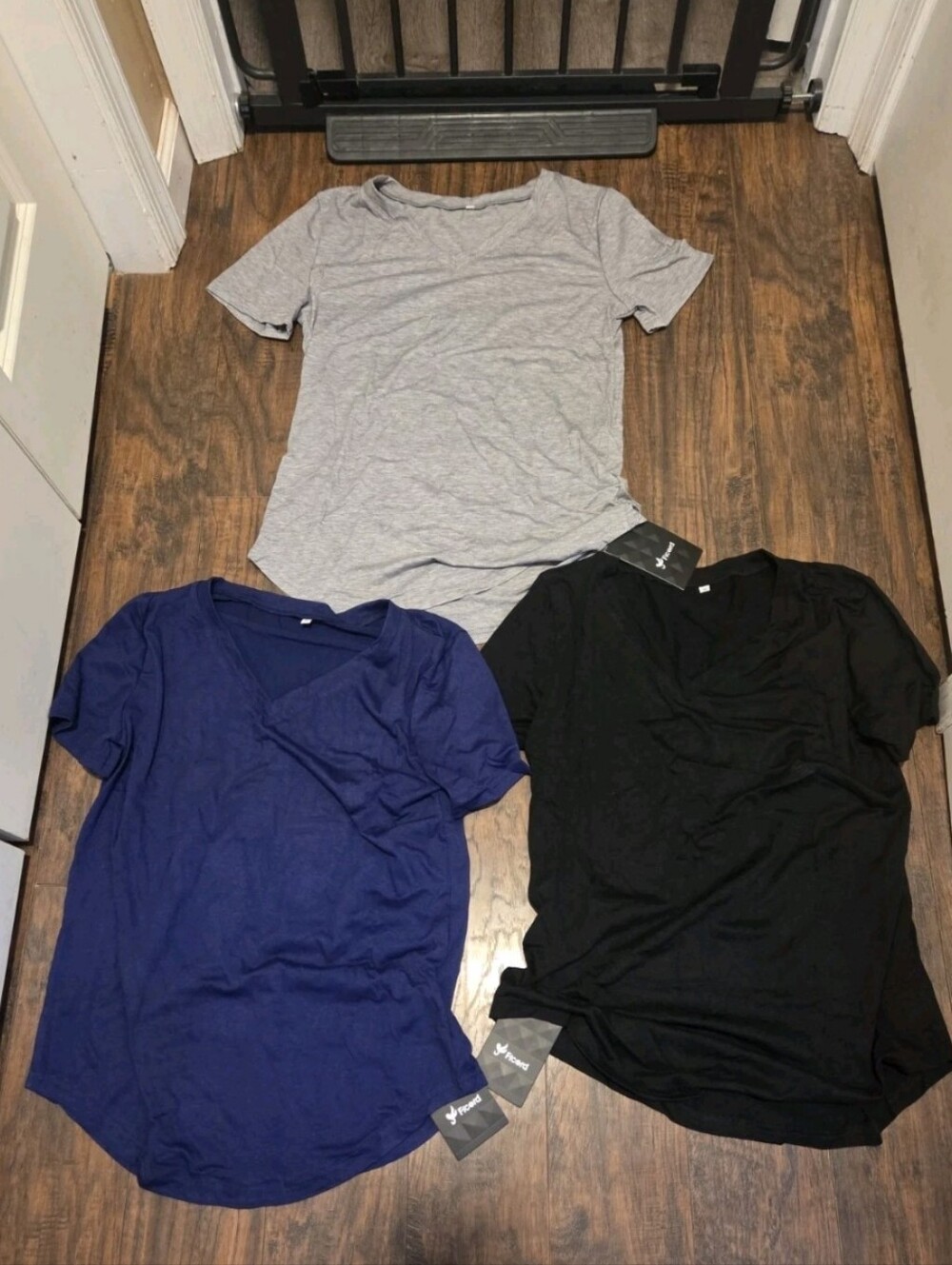3 Pack V Neck T Shirts Cotton Short Sleeve Loose Fit Medium